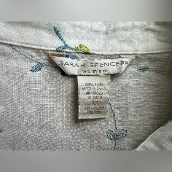 Sarah Spencer 100% Linen Embroidered Floral Button Front Shirt 2X White Blue - Picture 9 of 10